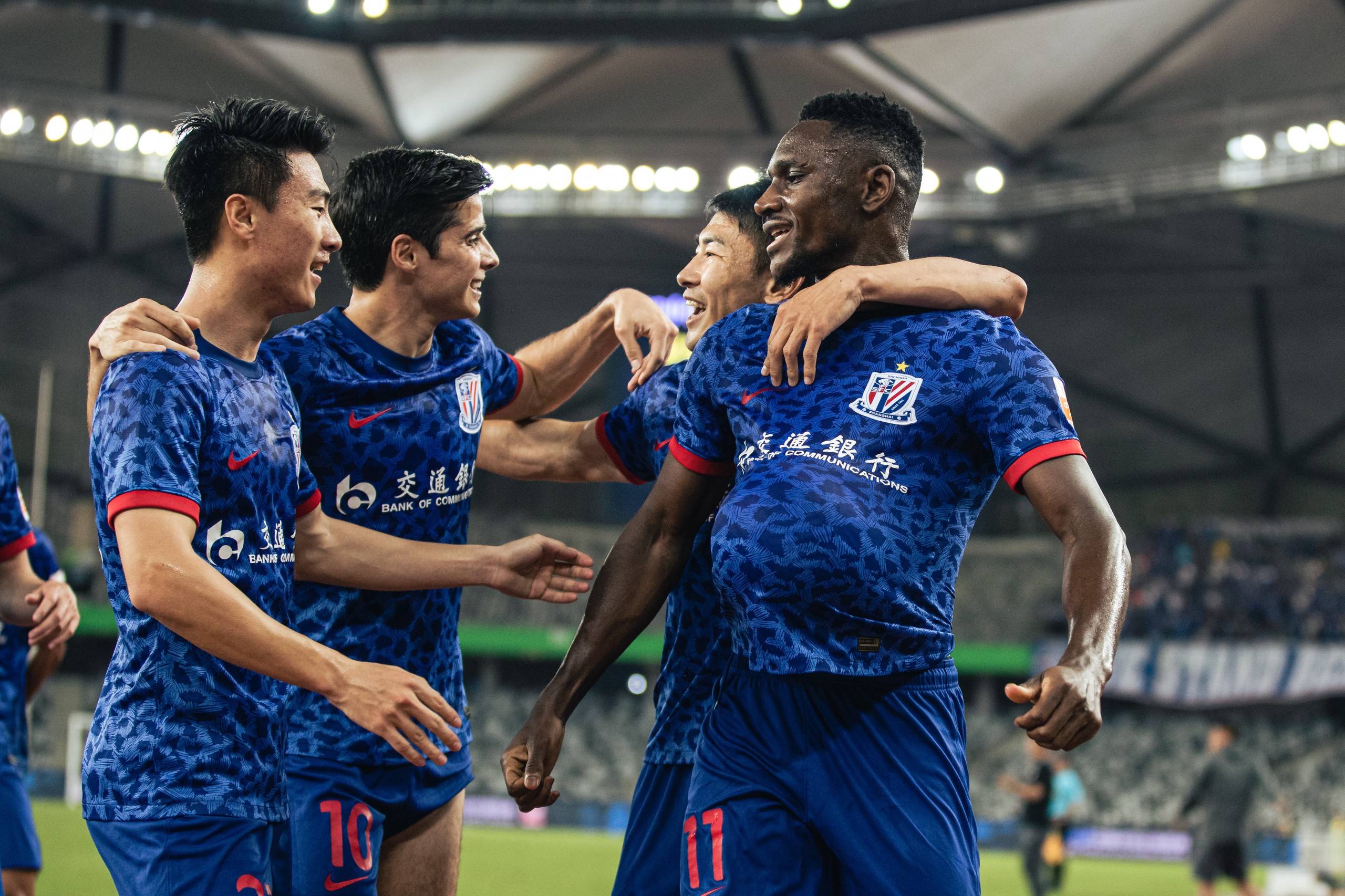 球速平台 -关于集结日上海申花迎来里程碑:意大利杯节点到来,赛场秩序良好,身体对抗强度拉满的信息